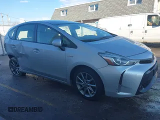 2015 Toyota Prius Two with VIN JTDZN3EU6FJ026238, listed as a IAAI auction lot 41651401 with 195,037 mi miles and . Bid and sale history available at DreamBid. Image 1.