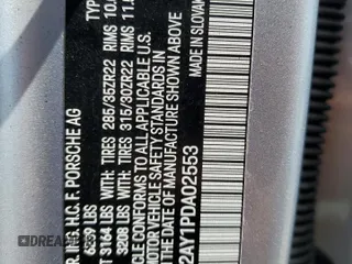2023 Porsche Cayenne z VIN WP1AA2AY1PDA02553, wystawiony jako Copart lot #49001095 z przebiegiem Nie podano mil oraz Nie do naprawy • Non repairable. Historia ofert i sprzedaży dostępna na DreamBid. Obrazek 13.