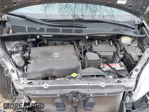 2015 Toyota Sienna Ltd with VIN 5TDDK3DCXFS100341, listed as a IAAI auction lot 41245558 with 114,854 mi miles. Bid and sale history available at carsss.com. Image 10.