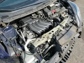 2017 Nissan Note S Plus with VIN 3N1CE2CP0HL352211, listed as a Copart auction lot 69089835 with 111,170 mi miles and Salvage title. Bid and sale history available at DreamBid. Image 13.