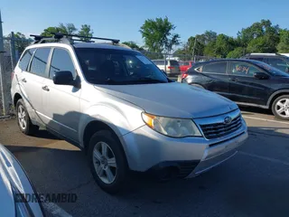 2010 Subaru Forester X с VIN JF2SH6BC6AH907478, выставлен на аукционе IAAI как лот 42562722 с пробегом 159 021 миль миль и . История ставок и продаж доступна на DreamBid. Изображение 1.