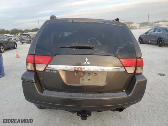 2011 Mitsubishi Endeavor LS with VIN 4A4JN2AS3BE012594, listed as a Copart auction lot 86767134 with 0 mi miles and Non Repairable. Bid and sale history available at carsss.com. Image 6.