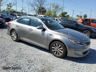 2018 Kia Optima EX with VIN 5XXGU4L32JG218652, listed as a Copart auction lot 46884225 with 129,333 mi miles and Non Repairable. Bid and sale history available at carsss.com. Image 4.