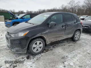2020 Chevrolet Trax LS with VIN 3GNCJKSBXLL114817, listed as a Copart auction lot 42320005 with 66,359 mi miles and Salvage Title. Bid and sale history available at carsss.com. Image 1.
