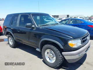 1996 Ford Explorer z VIN 1FMCU24X7TUD25192, wystawiony jako IAAI lot #42278599 z przebiegiem 148 995 mil mil oraz . Historia ofert i sprzedaży dostępna na DreamBid. Obrazek 1.