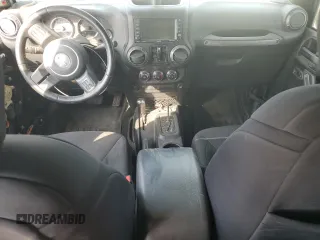 2018 Jeep Wrangler JK Unlimited Sport S with VIN 1C4BJWDGXJL908746, listed as a Copart auction lot 75881844 with 69,805 mi miles and Salvage Title. Bid and sale history available at carsss.com. Image 8.