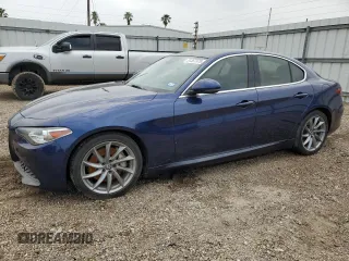 2017 Alfa Romeo Giulia z VIN ZARFAEBN8H7551881, wystawiony jako Copart lot #51367375 z przebiegiem Nie podano mil oraz Szkoda całkowita • Salvage title. Historia ofert i sprzedaży dostępna na DreamBid. Obrazek 1.