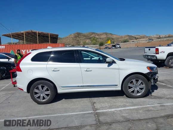 2017 Volvo XC60 Inscription с VIN YV440MDUXH2011767, выставлен на аукционе IAAI как лот 41816118 с пробегом 185 901 миль миль и . История ставок и продаж доступна на DreamBid. Изображение 14.
