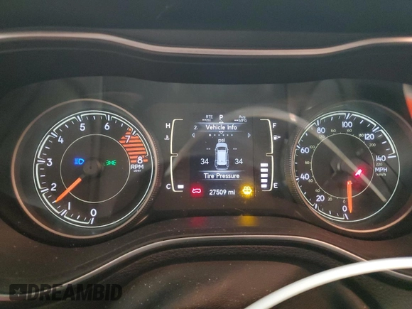 2022 Jeep Cherokee X with VIN 1C4PJMCX1ND526262, listed as a Copart auction lot 45555075 with 27,509 mi miles and Salvage title. Bid and sale history available at DreamBid. Image 9.