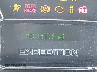 2014 Ford Expedition XL с VIN 1FMJU1G53EEF10946, выставлен на аукционе IAAI как лот 41744160 с пробегом 203 141 миль миль и . История ставок и продаж доступна на DreamBid. Изображение 15.