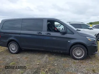2023 Mercedes-Benz Metris with VIN W1WV0FEY2P4350583, listed as a IAAI auction lot 40539472 with 653 mi miles and . Bid and sale history available at DreamBid. Image 13.