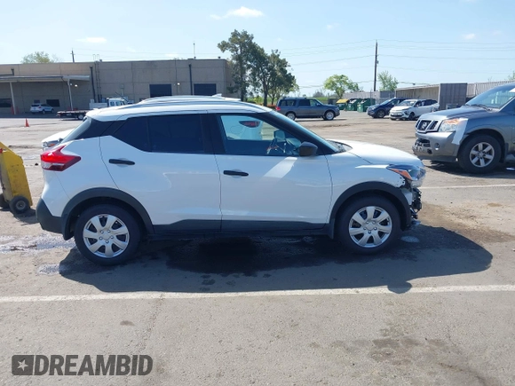 2019 Nissan Kicks S with VIN 3N1CP5CU8KL491396, listed as a IAAI auction lot 41986602 with 101,389 mi miles and . Bid and sale history available at carsss.com. Image 14.