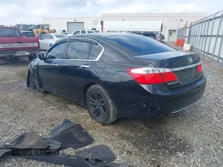 2014 Honda Accord Sedan LX with VIN 1HGCR2F30EA059410, listed as a IAAI auction lot 41946661 with 307,181 mi miles. Bid and sale history available at carsss.com. Image 3.