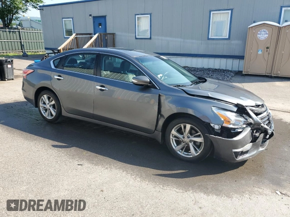 2015 Nissan Altima 2.5 with VIN 1N4AL3AP7FN901828, listed as a Copart auction lot 61445175 with 60,817 mi miles and Salvage title. Bid and sale history available at DreamBid. Image 4.