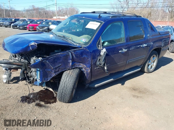 2013 Chevrolet Avalanche LT with VIN 3GNTKFE75DG180195, listed as a IAAI auction lot 41898991 with 119,154 mi miles and . Bid and sale history available at DreamBid. Image 18.