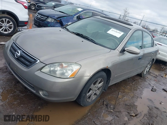 2003 Nissan Altima S with VIN 1N4AL11E83C228302, listed as a IAAI auction lot 41526591 with 235,140 mi miles. Bid and sale history available at carsss.com. Image 17.