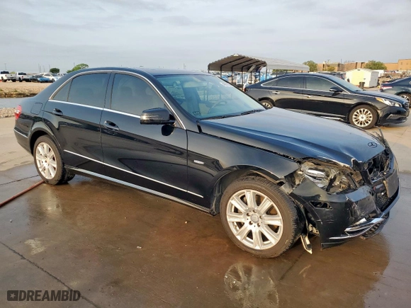 2012 Mercedes-Benz E-Class E 350 Luxury BlueTEC with VIN WDDHF2EB0CA566784, listed as a Copart auction lot 49675525 with 139,965 mi miles and Salvage Title. Bid and sale history available at carsss.com. Image 4.
