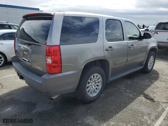 2008 Chevrolet Tahoe Hybrid with VIN 1GNFC13528R207292, listed as a Copart auction lot 48617175 with NaN miles and Clean Title. Bid and sale history available at carsss.com. Image 3.