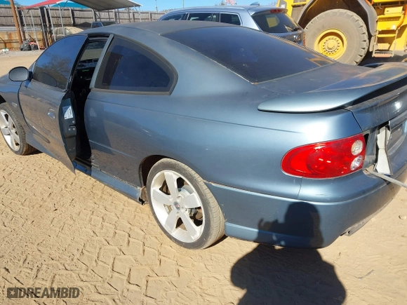 2005 Pontiac GTO with VIN 6G2VX12U45L454630, listed as a IAAI auction lot 41052119 with 1 mi miles. Bid and sale history available at carsss.com. Image 3.