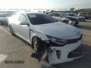 2016 Kia Optima SX Turbo with VIN 5XXGW4L2XGG012067, listed as a IAAI auction lot 41696176 with 81,520 mi miles and . Bid and sale history available at carsss.com. Image 1.