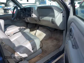 1997 GMC Yukon with VIN 1GKEK13R8VJ737324, listed as a IAAI auction lot 41675479 with 237,223 mi miles. Bid and sale history available at carsss.com. Image 5.