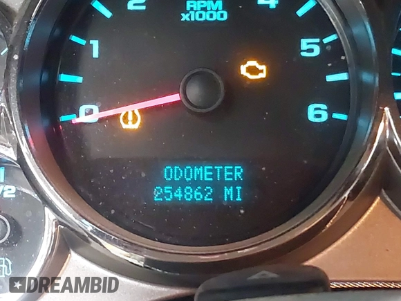 2008 Chevrolet Silverado 1500 1LT with VIN 2GCEC130481329542, listed as a IAAI auction lot 42002370 with 254,862 mi miles and . Bid and sale history available at DreamBid. Image 15.