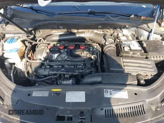 2015 Volkswagen Eos Komfort with VIN WVWBW8AH7FV004228, listed as a IAAI auction lot 41659825 with 71,468 mi miles and . Bid and sale history available at DreamBid. Image 10.