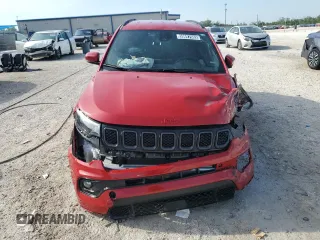2023 Jeep Compass Limited with VIN 3C4NJDCN1PT543923, listed as a Copart auction lot 50697685 with 30,746 mi miles and Non Repairable. Bid and sale history available at DreamBid. Image 5.