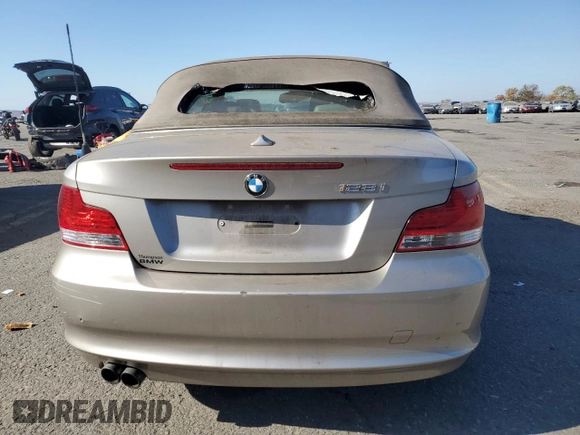 2008 BMW 1 Series 128i with VIN WBAUN13568VH80214, listed as a Copart auction lot 77264334 with 98,400 mi miles and Clean Title. Bid and sale history available at DreamBid. Image 6.