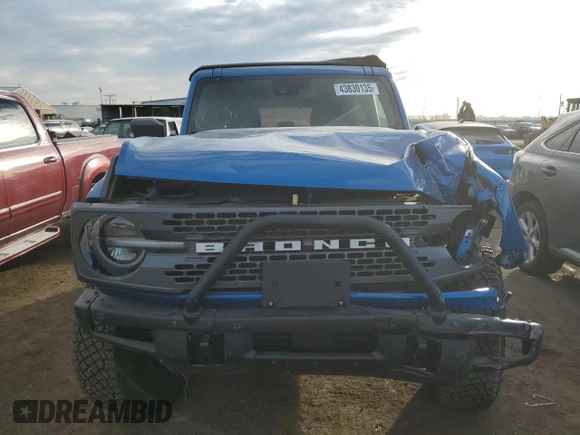 2021 Ford Bronco with VIN 1FMEE5DP9MLA96464, listed as a Copart auction lot 43830135 with 5,211 mi miles and Salvage Title. Bid and sale history available at DreamBid. Image 5.