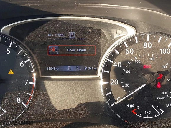 2019 Nissan Pathfinder S with VIN 5N1DR2MM1KC620322, listed as a IAAI auction lot 41769563 with 61,043 mi miles. Bid and sale history available at carsss.com. Image 7.