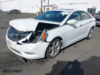 2011 Hyundai Sonata Ltd with VIN 5NPEC4AC9BH060751, listed as a IAAI auction lot 41667766 with 196,142 mi miles. Bid and sale history available at carsss.com. Image 17.