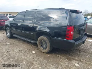 2007 Chevrolet Suburban LTZ with VIN 3GNFC16077G223650, listed as a IAAI auction lot 41510285 with 1 mi miles. Bid and sale history available at carsss.com. Image 3.