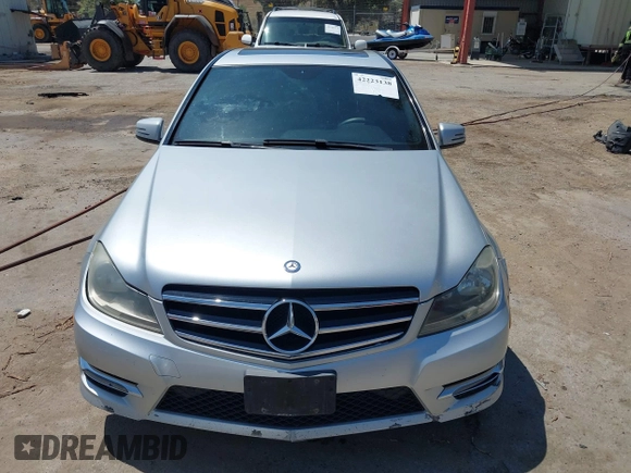 2014 Mercedes-Benz C 250 Sport with VIN WDDGF4HB5ER307781, listed as a IAAI auction lot 42223138 with 186,457 mi miles and . Bid and sale history available at DreamBid. Image 12.