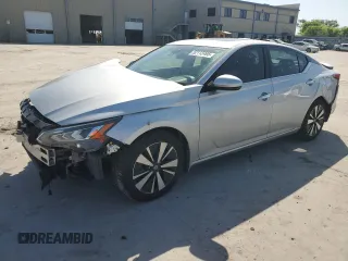 2020 Nissan Altima SV z VIN 1N4BL4DV8LC165977, wystawiony jako Copart lot #52112495 z przebiegiem 60 918 mil mil oraz Szkoda całkowita • Salvage title. Historia ofert i sprzedaży dostępna na DreamBid. Obrazek 1.