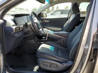 2023 Hyundai NEXO Limited z VIN KM8J84A65PU033940, wystawiony jako Copart lot #67062014 z przebiegiem 10 985 mil mil oraz Szkoda całkowita • Salvage title. Historia ofert i sprzedaży dostępna na DreamBid. Obrazek 7.