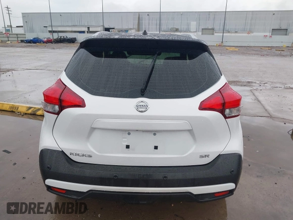 2020 Nissan Kicks SR z VIN 3N1CP5DV2LL533845, wystawiony jako IAAI lot #41551306 z przebiegiem 61 887 mil mil oraz . Historia ofert i sprzedaży dostępna na DreamBid. Obrazek 16.