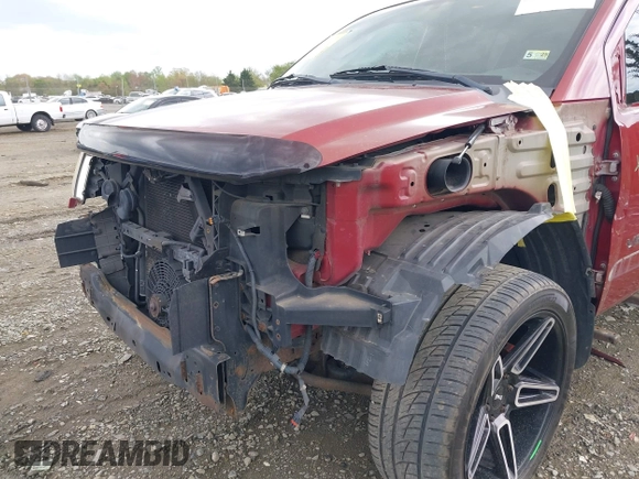 2005 Nissan Armada SE z VIN 5N1AA08B35N728697, wystawiony jako IAAI lot #42026114 z przebiegiem 107 823 mil mil oraz . Historia ofert i sprzedaży dostępna na DreamBid. Obrazek 6.