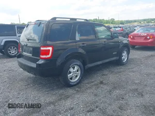2008 Ford Escape XLT с VIN 1FMCU03158KD14843, выставлен на аукционе IAAI как лот 42365999 с пробегом 89 452 миль миль и . История ставок и продаж доступна на DreamBid. Изображение 4.