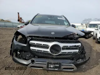 2022 Mercedes-Benz GLS 450 with VIN 4JGFF5KE4NA710045, listed as a Copart auction lot 50248833 with 1,642 mi miles and . Bid and sale history available at DreamBid. Image 5.