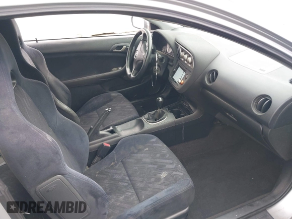2002 Acura RSX Manual with VIN JH4DC53832C010576, listed as a IAAI auction lot 42499904 with 260,813 mi miles and . Bid and sale history available at DreamBid. Image 5.