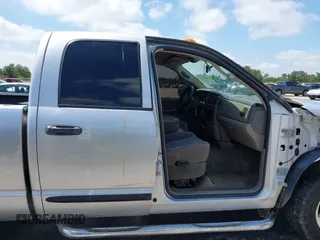 2005 Dodge 3500 SLT с VIN 3D7LR38C65G761918, выставлен на аукционе IAAI как лот 42475925 с пробегом 395 623 миль миль и . История ставок и продаж доступна на DreamBid. Изображение 14.