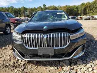 2021 BMW 7 Series 740i xDrive with VIN WBA7T4C01MCF84387, listed as a Copart auction lot 71606223 with 28,283 mi miles. Bid and sale history available at carsss.com. Image 5.