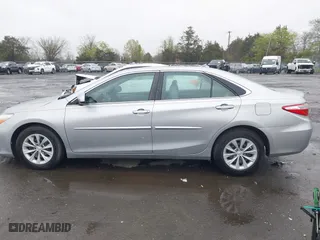 2015 Toyota Camry XLE with VIN 4T4BF1FK2FR448135, listed as a IAAI auction lot 41965092 with 67,367 mi miles. Bid and sale history available at carsss.com. Image 14.