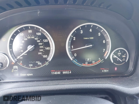2014 BMW X3 xDrive28i z VIN 5UXWX9C56E0D23981, wystawiony jako IAAI lot #42444604 z przebiegiem 114 040 mil mil oraz . Historia ofert i sprzedaży dostępna na DreamBid. Obrazek 7.
