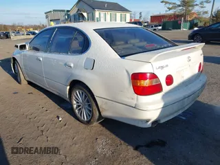 1999 Lexus GS 300 Luxury Perform Sdn with VIN JT8BD68S3X0071708, listed as a IAAI auction lot 41359928 with 165,493 mi miles. Bid and sale history available at carsss.com. Image 3.