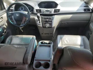 2011 Honda Odyssey EX-L with VIN 5FNRL5H61BB056652, listed as a Copart auction lot 54774015 with 233,125 mi miles and Salvage Title. Bid and sale history available at DreamBid. Image 8.