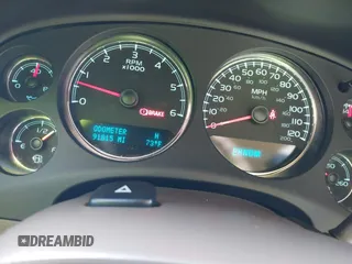 2013 Chevrolet Avalanche LTZ with VIN 3GNTKGE73DG377940, listed as a IAAI auction lot 40379669 with 91,815 mi miles. Bid and sale history available at carsss.com. Image 7.