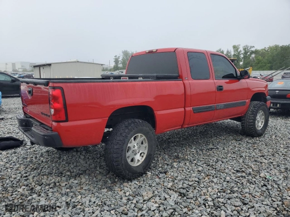2004 Chevrolet Silverado 1500 LS with VIN 1GCEC19V94Z182266, listed as a Copart auction lot 49584885 with 157,255 mi miles and Salvage Title. Bid and sale history available at carsss.com. Image 3.