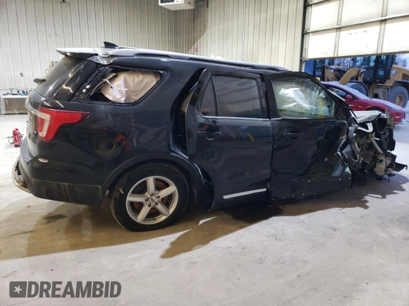 2017 Ford Explorer XLT with VIN 1FM5K8D82HGD46662, listed as a Copart auction lot 87269264 with Not Provided miles and Salvage Title. Bid and sale history available at DreamBid. Image 3.